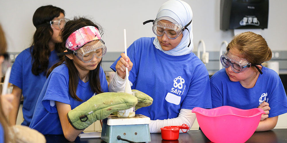 Savvy Science Girls 2025 Calgary Summer Camps